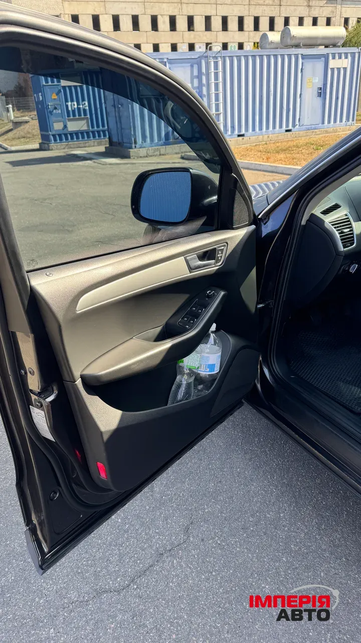 Audi Q5 - фото 8