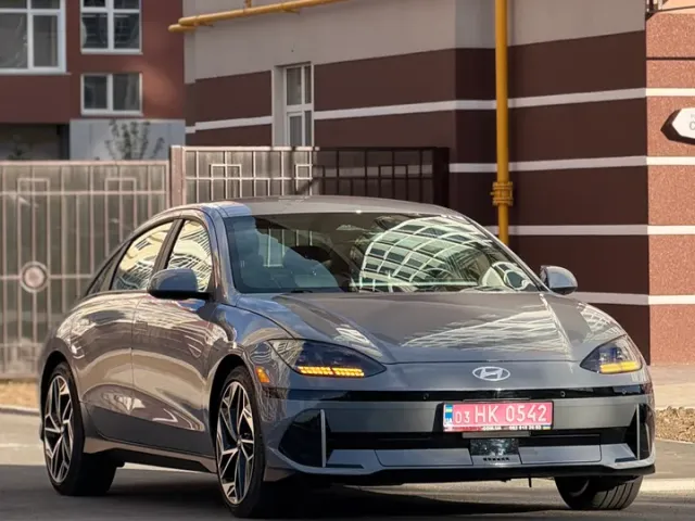 Hyundai IONIQ 6 - фото 1