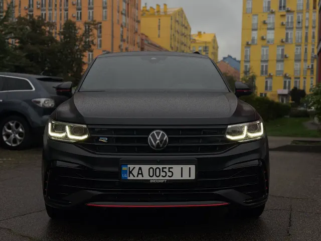 Volkswagen Tiguan - фото 3