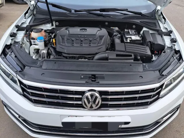 Volkswagen Passat - фото 5