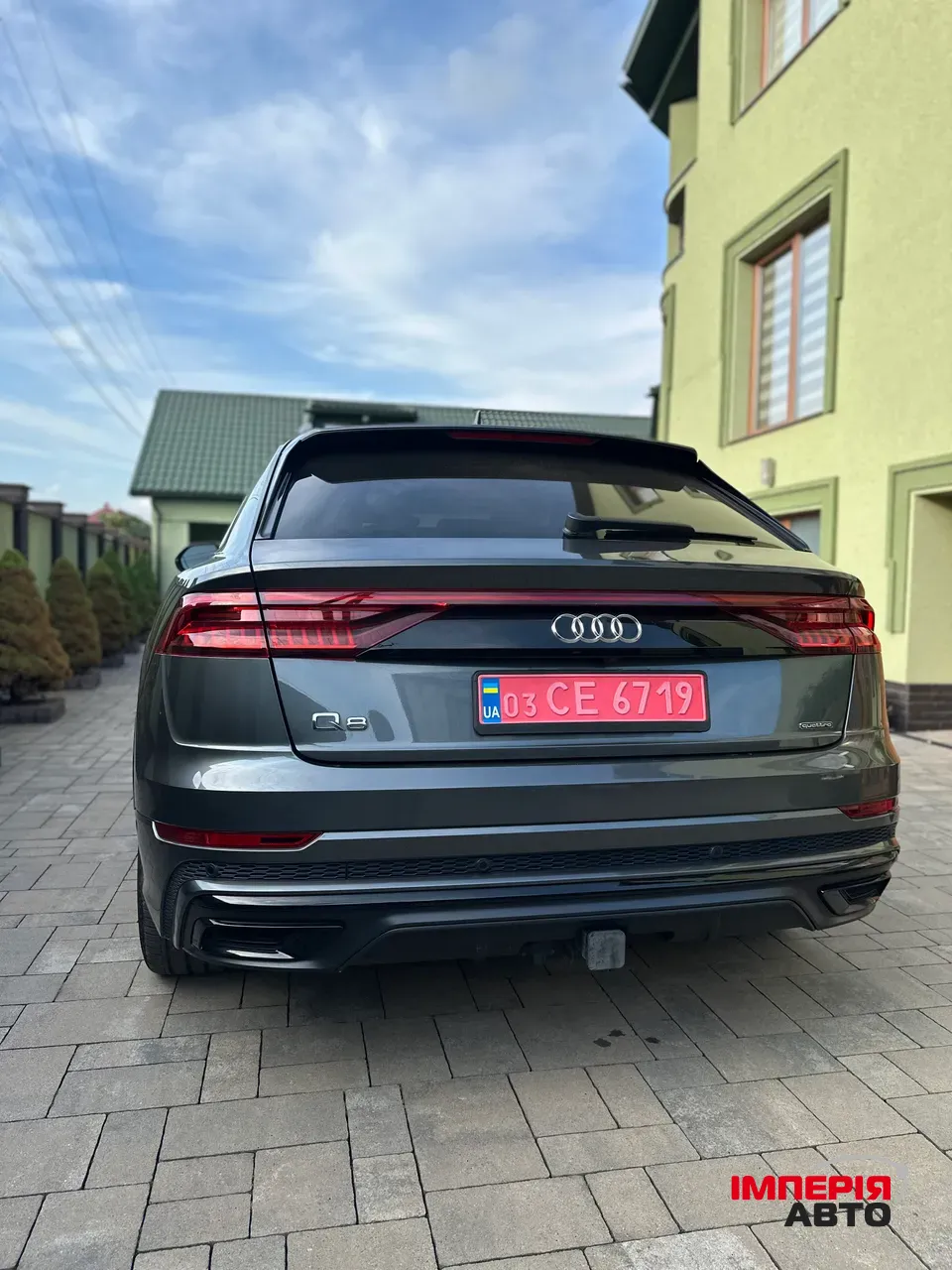 Audi Q8 - фото 10