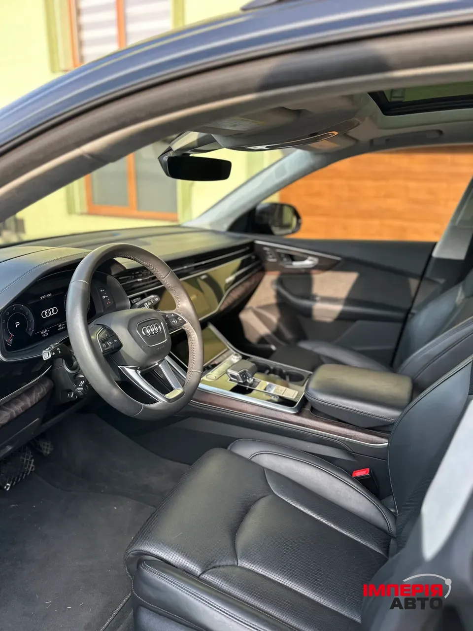 Audi Q8 - фото 9