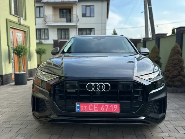 Audi Q8 - фото 3
