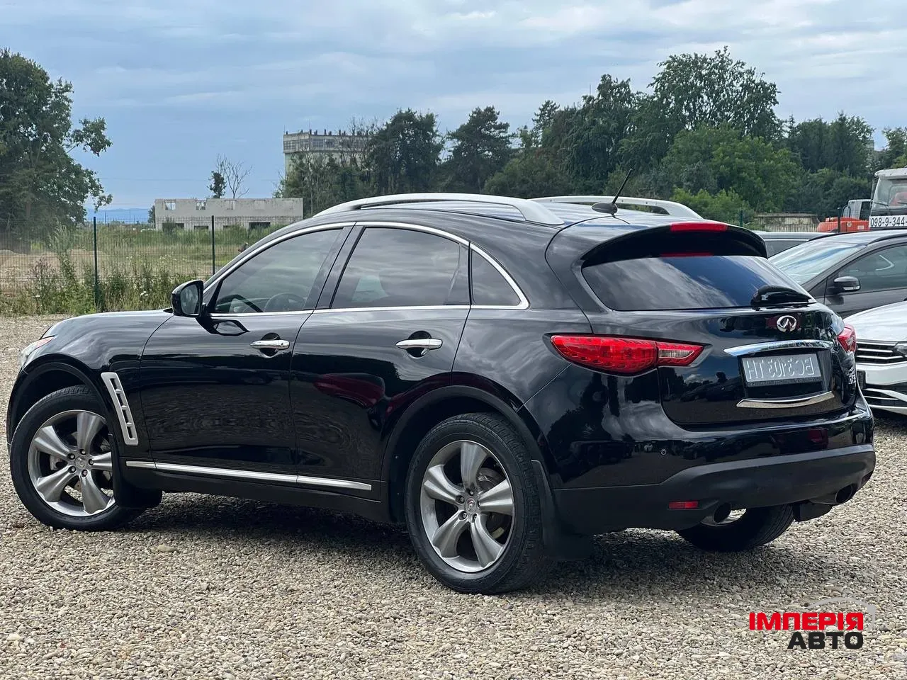 Infiniti FX - фото 4