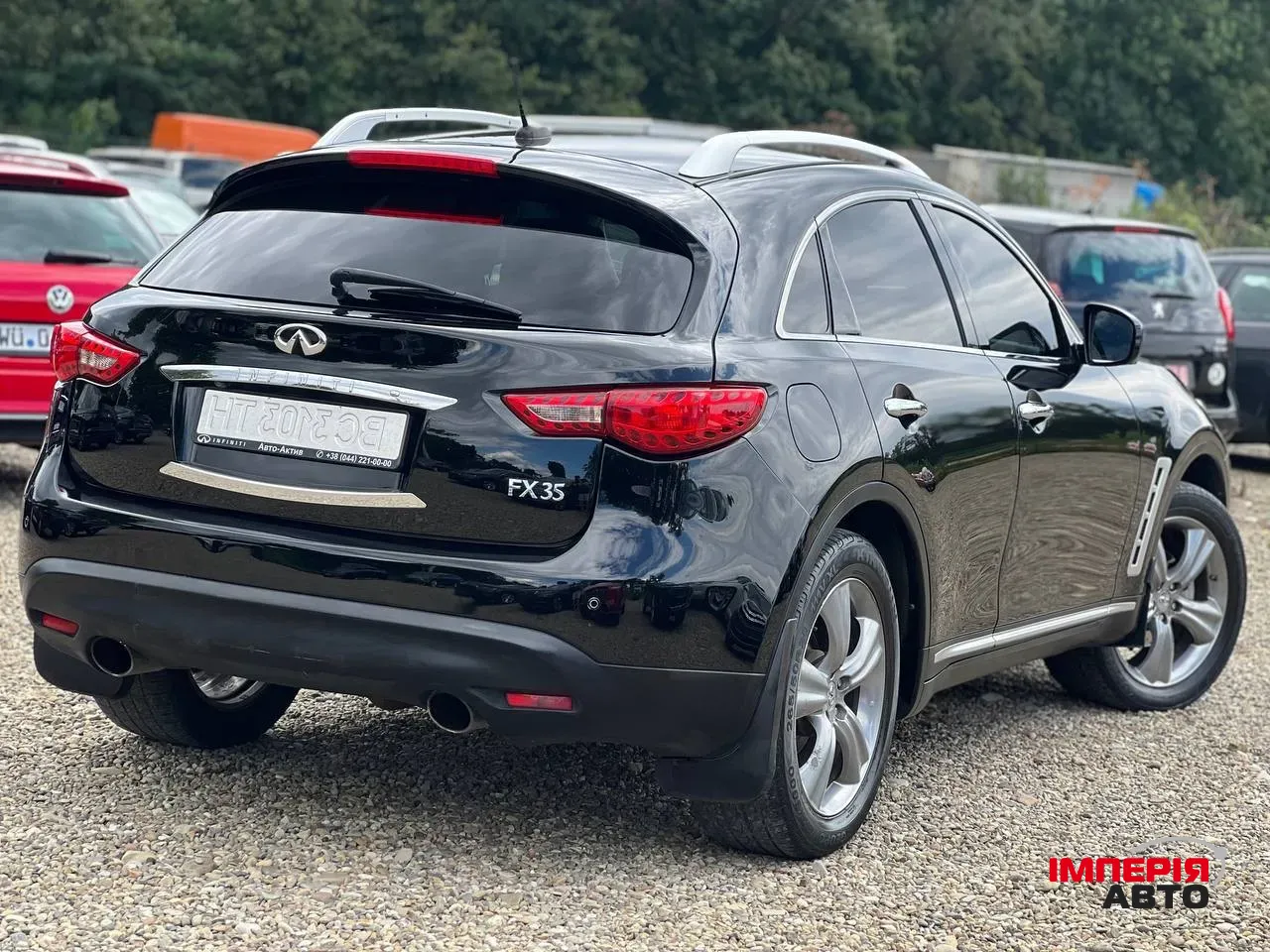 Infiniti FX - фото 3