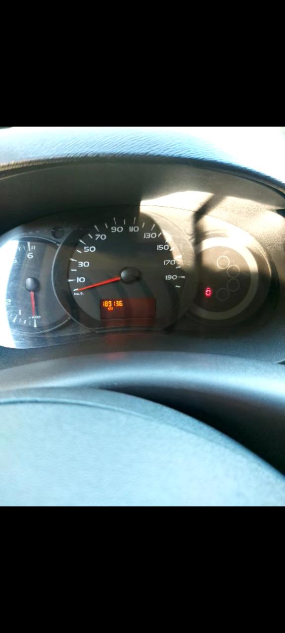 Renault Kangoo - фото 11