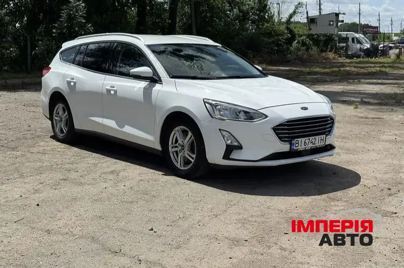 Ford Focus - фото 2