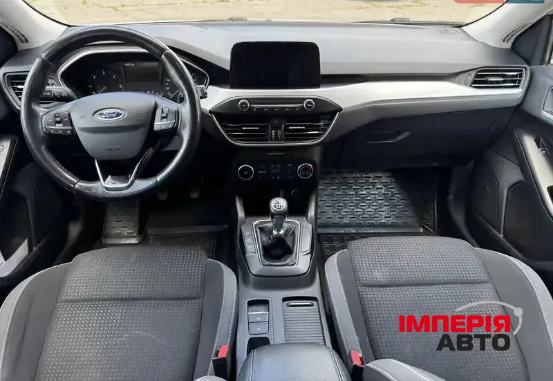 Ford Focus - фото 7