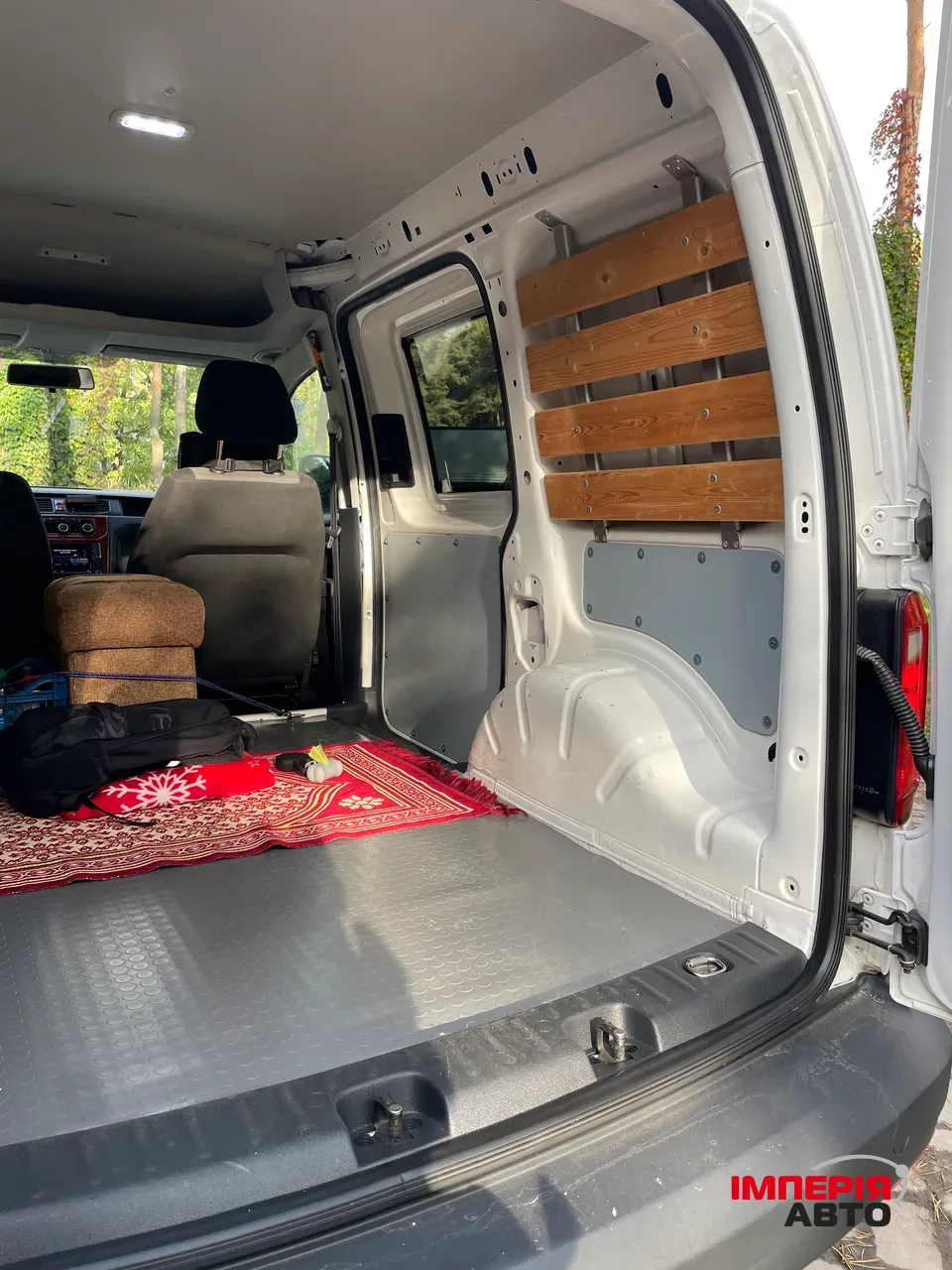 Volkswagen Caddy - фото 18