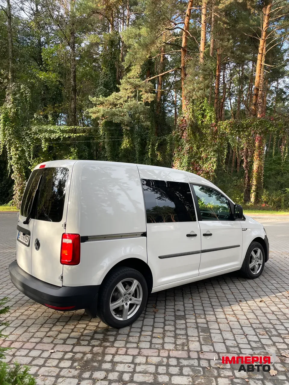 Volkswagen Caddy - фото 8