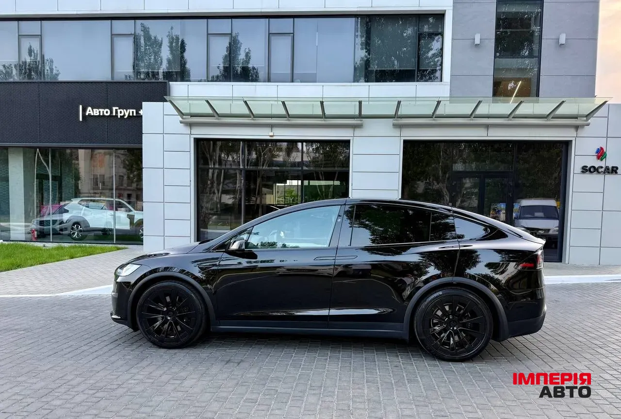 Tesla Model X - фото 3