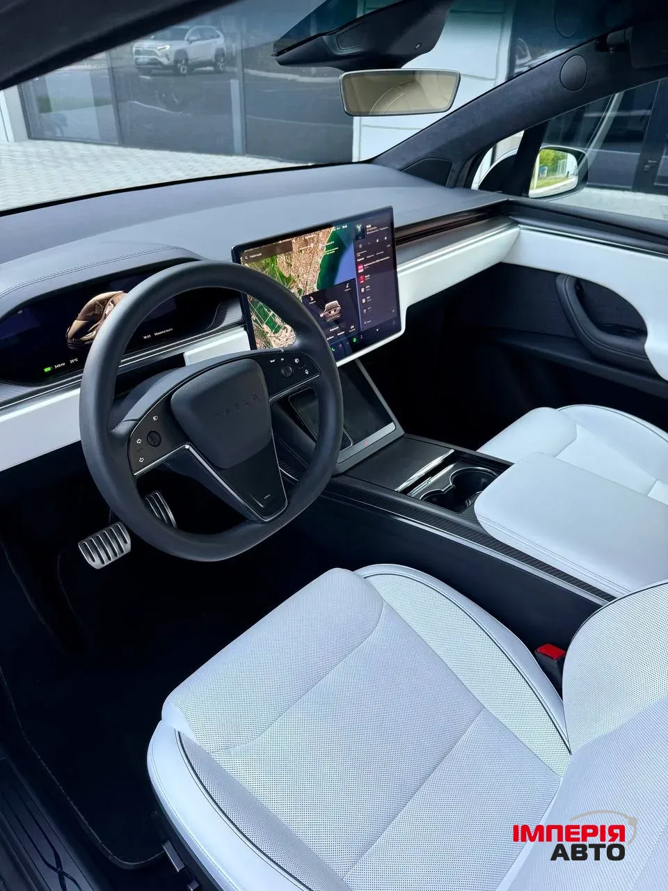 Tesla Model X - фото 9