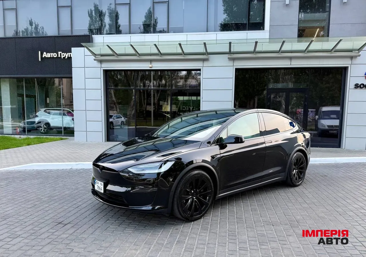 Tesla Model X - фото 4
