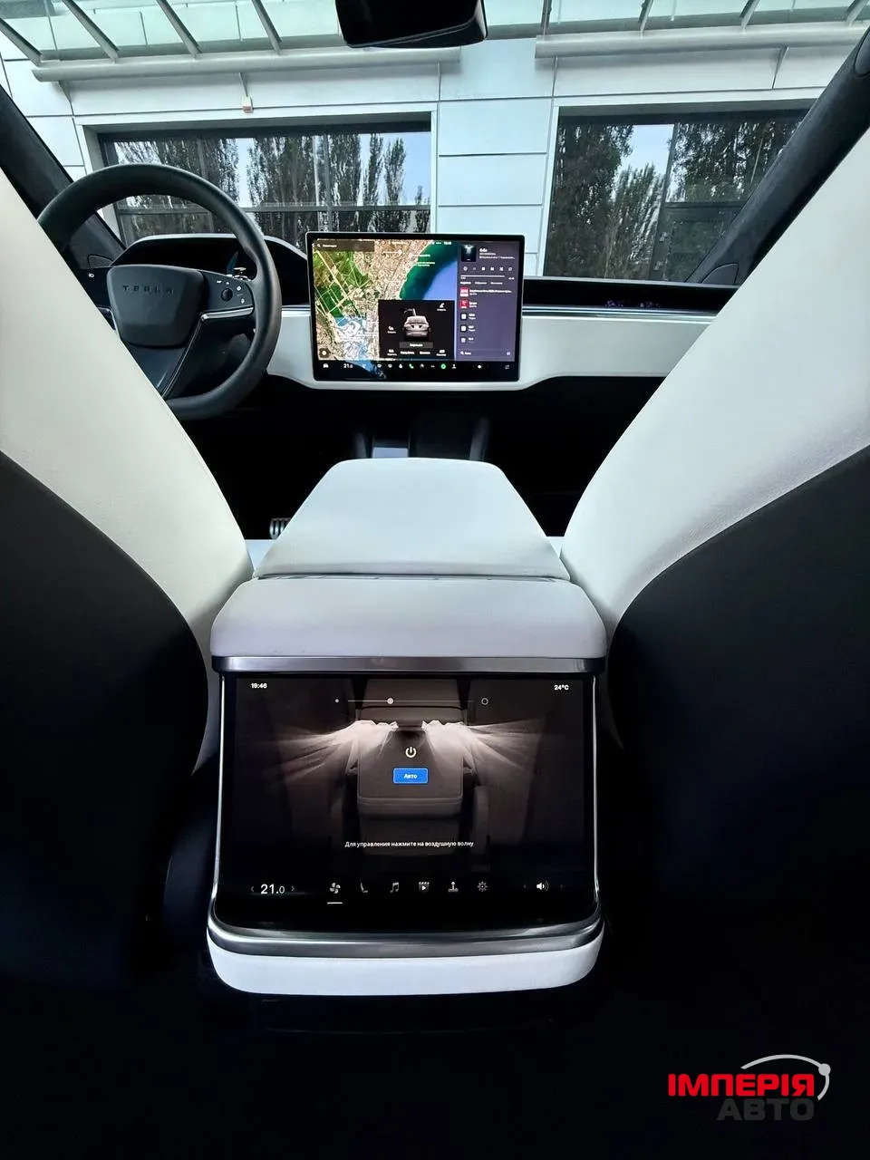 Tesla Model X - фото 11