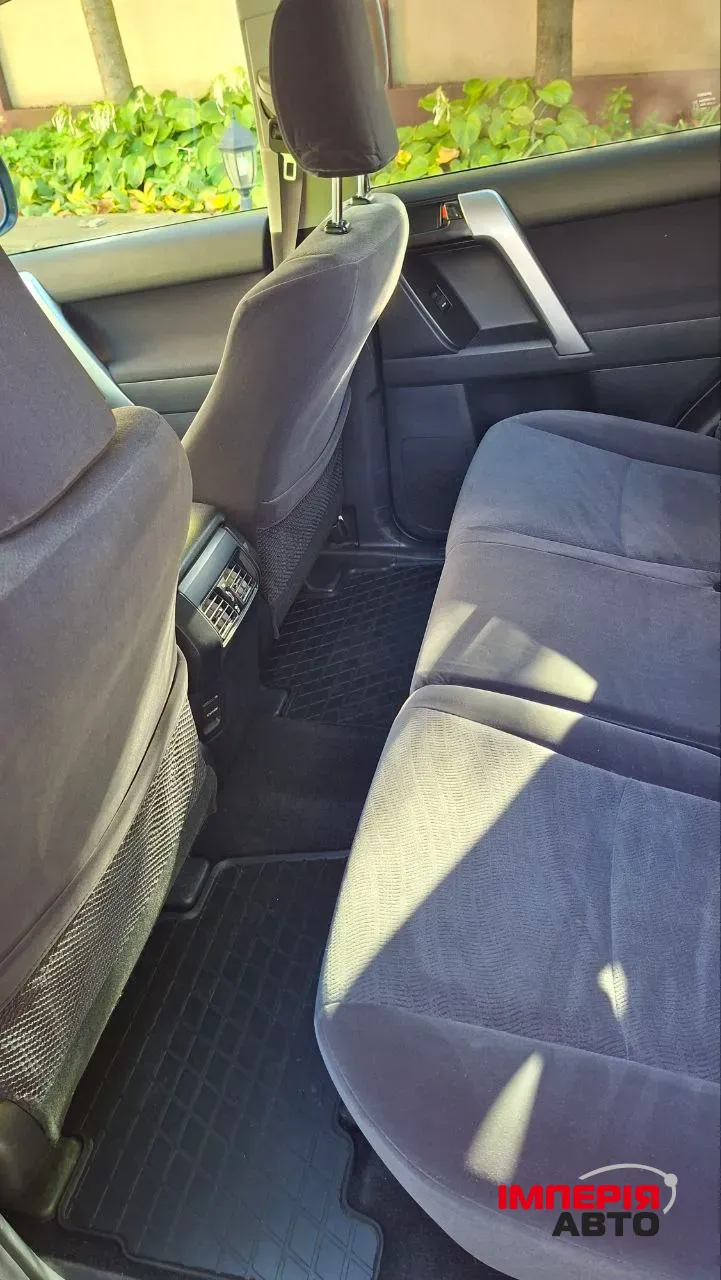 Toyota Land Cruiser Prado - фото 5