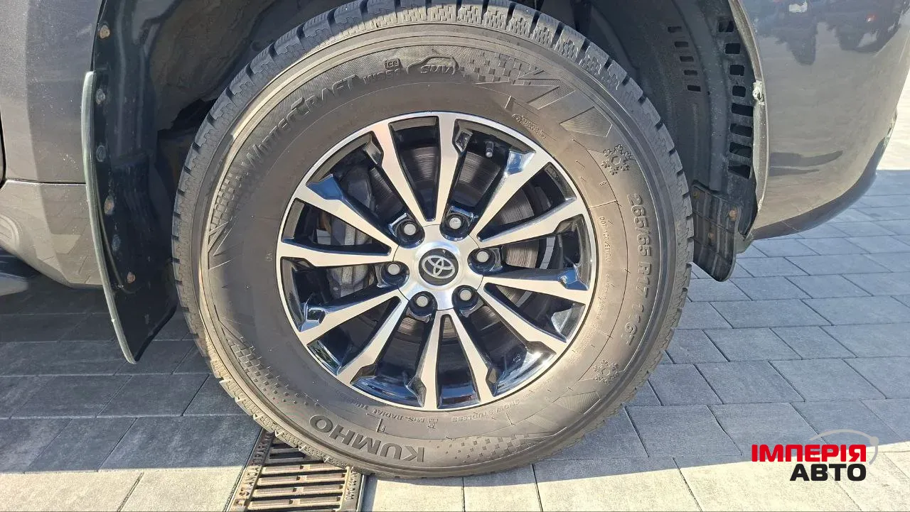 Toyota Land Cruiser Prado - фото 16
