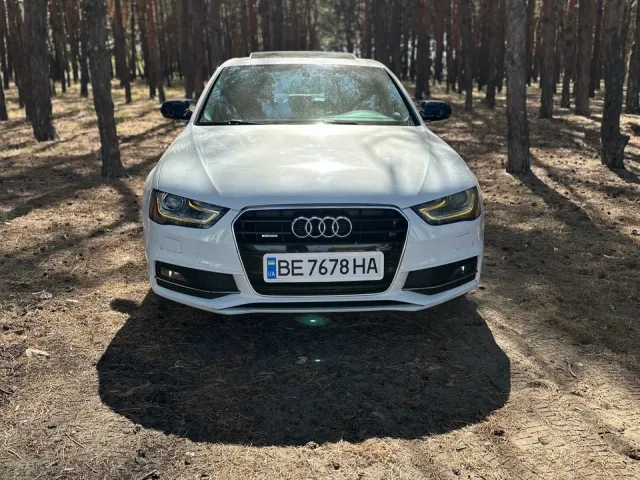 Audi A4 - фото 1