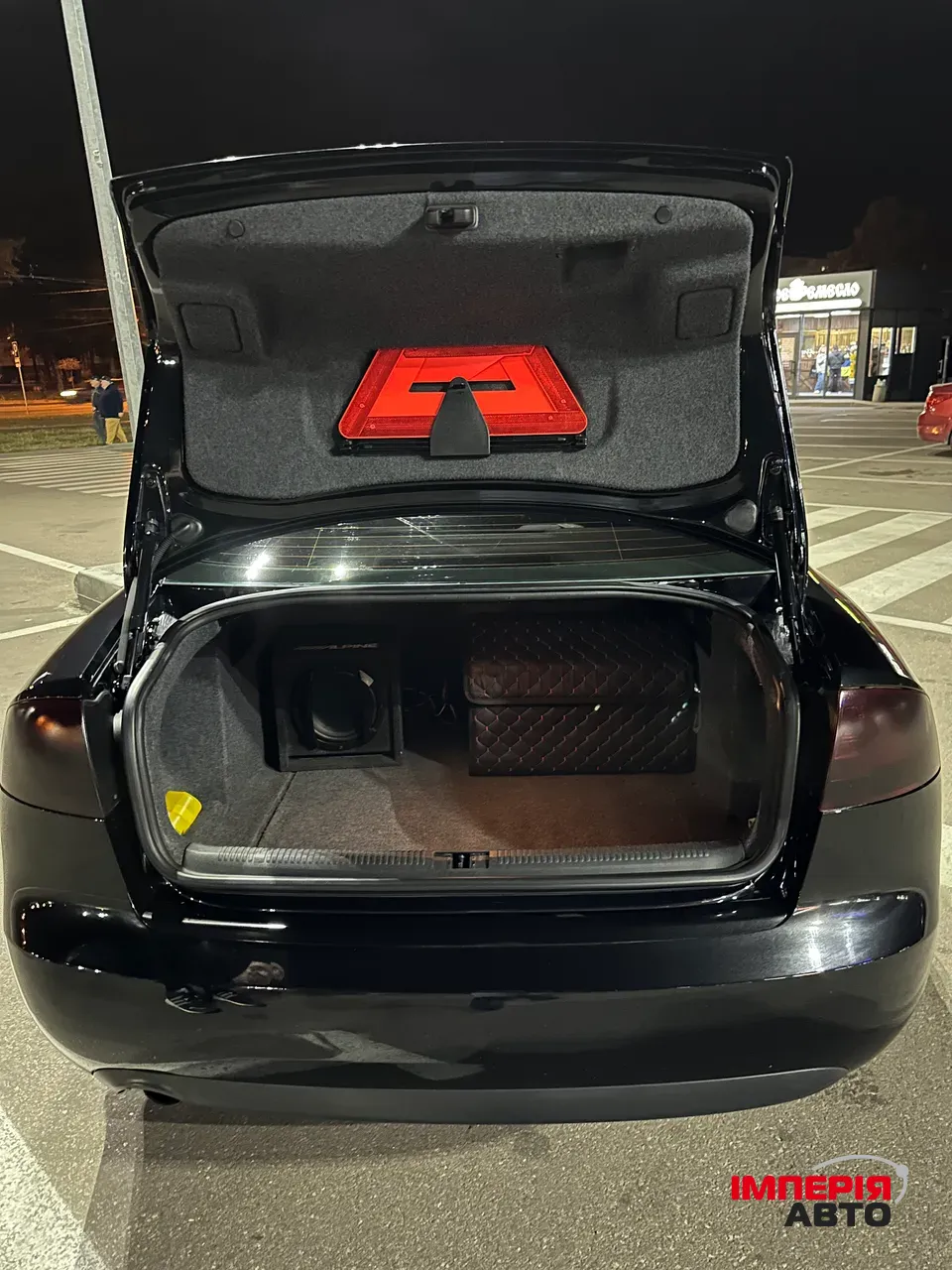 Audi A4 - фото 6