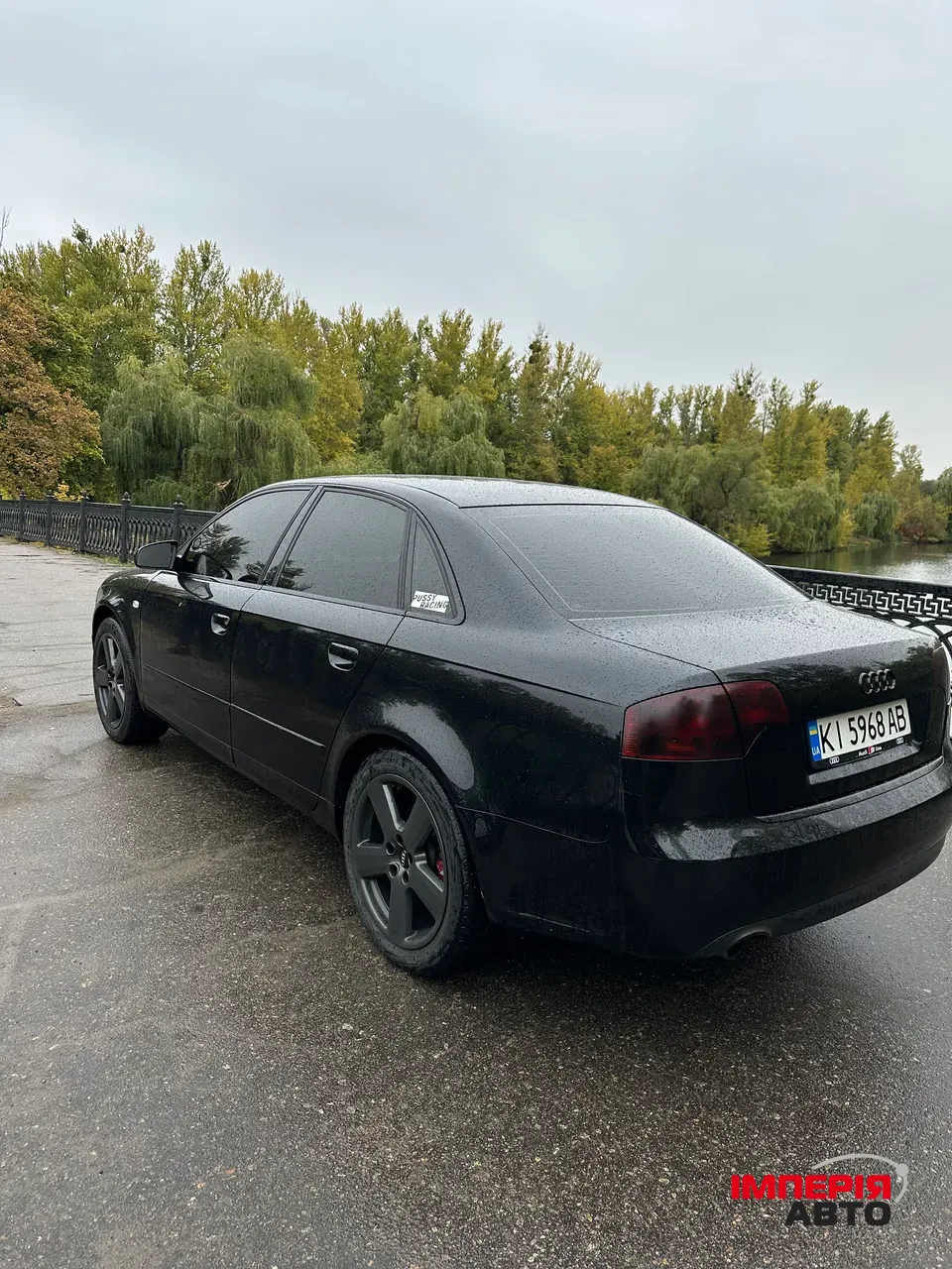 Audi A4 - фото 2