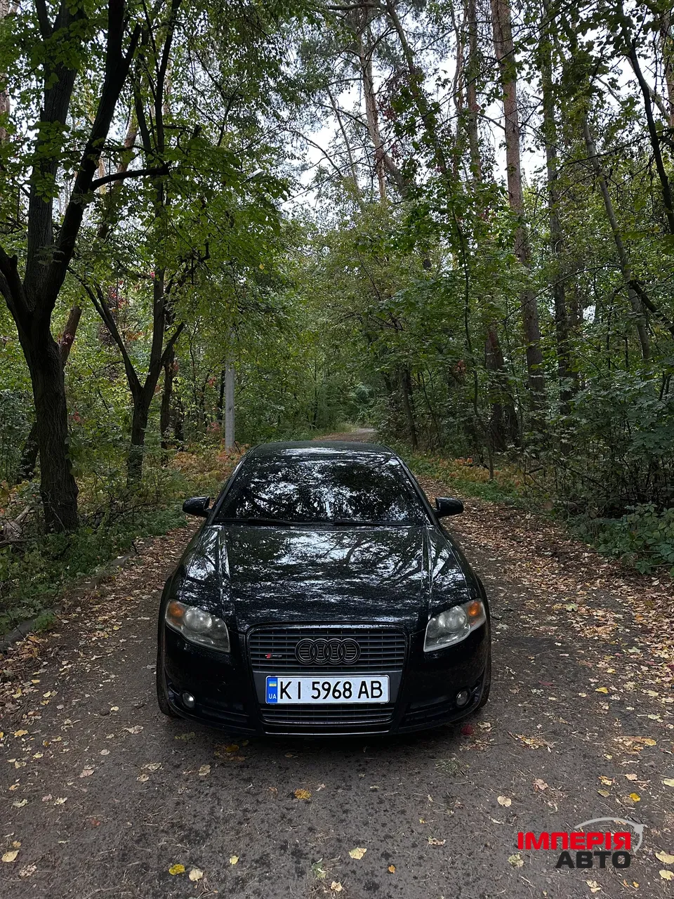 Audi A4 - фото 5