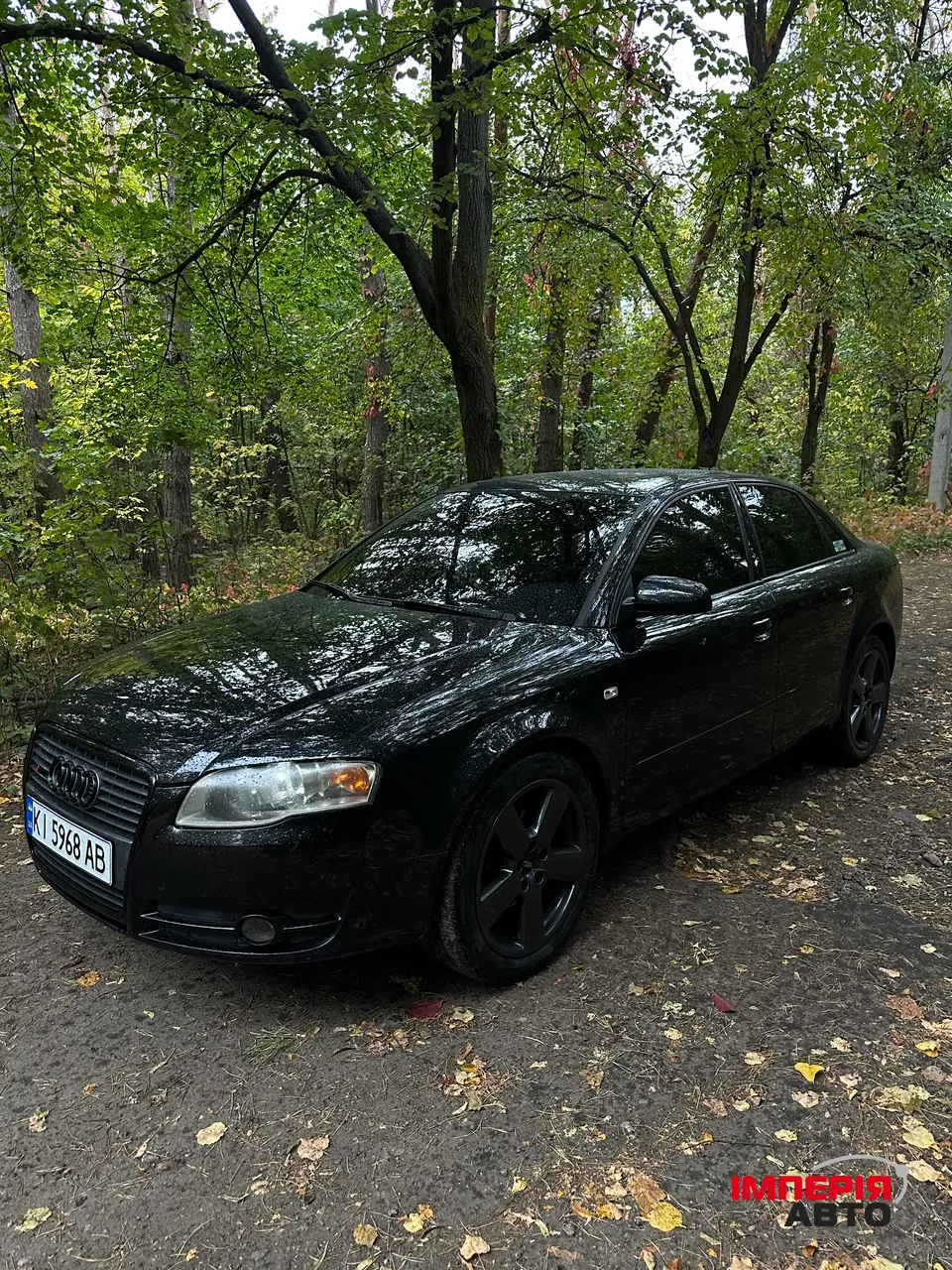 Audi A4 - фото 8