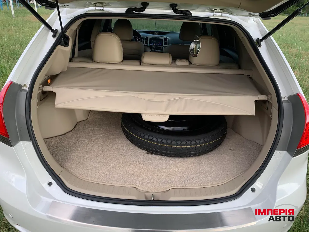 Toyota Venza - фото 2