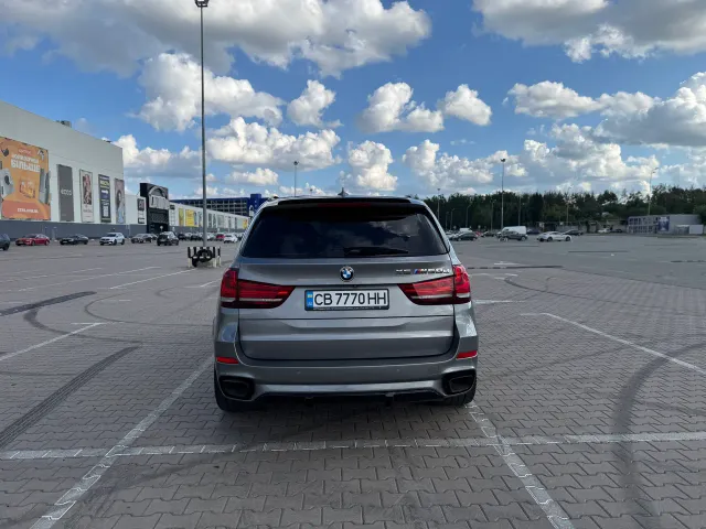 BMW X5 - фото 5