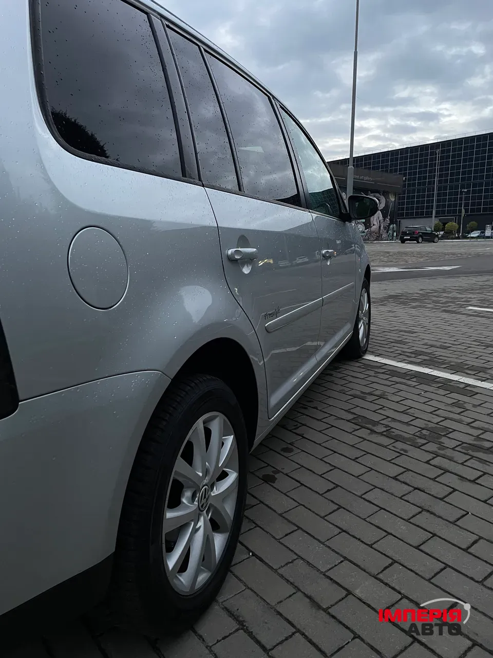 Volkswagen Touran - фото 8