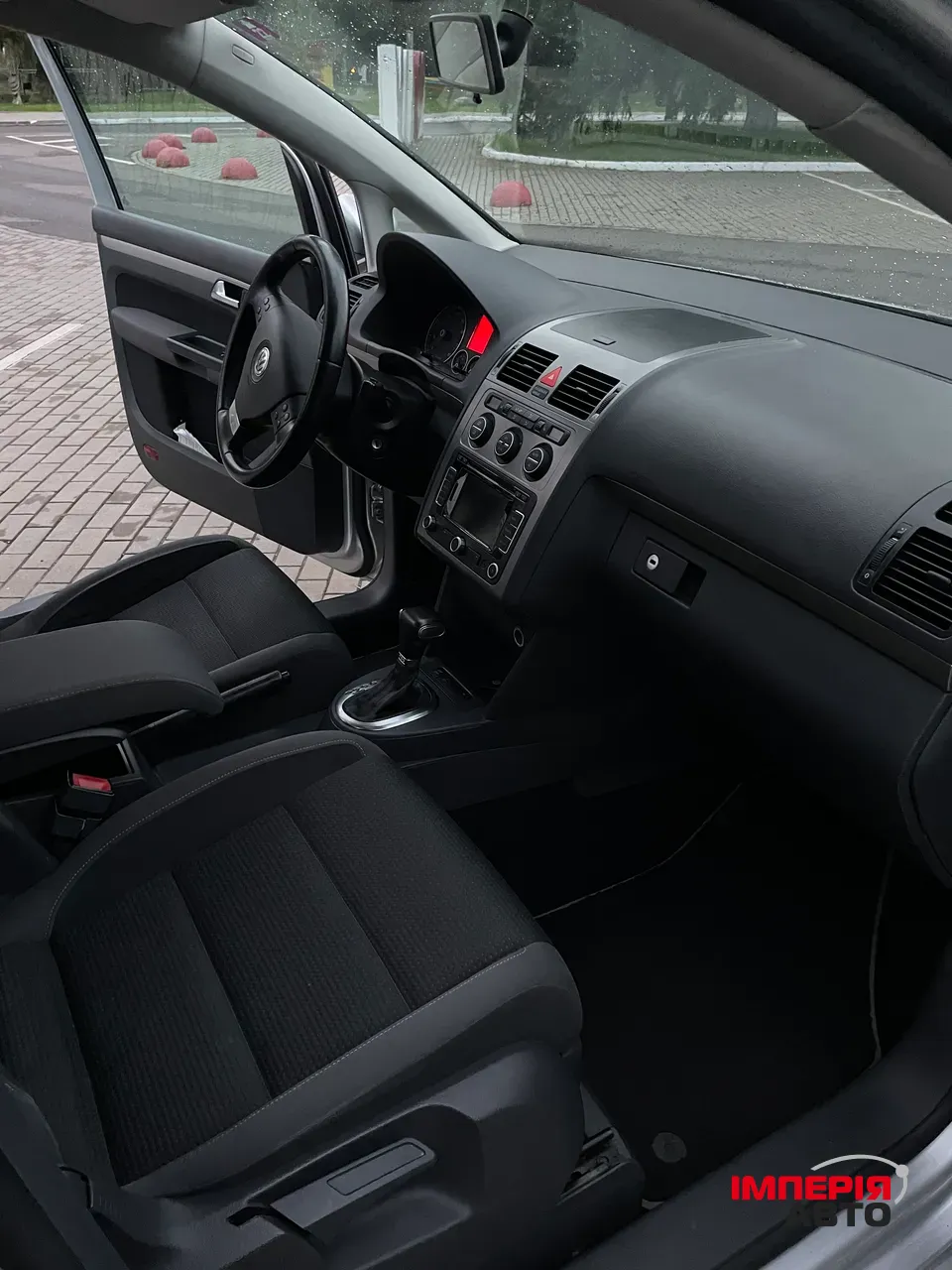 Volkswagen Touran - фото 25