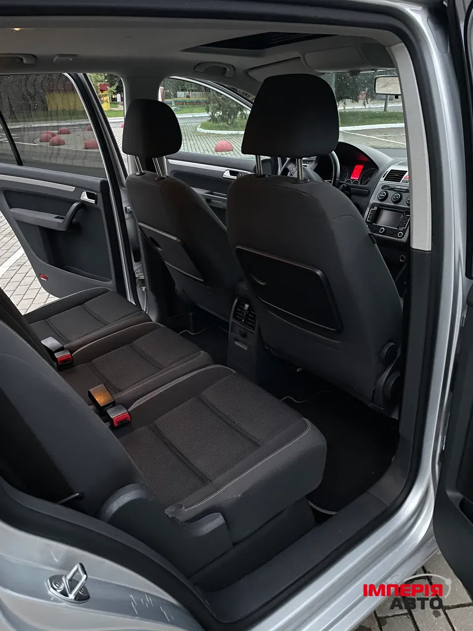 Volkswagen Touran - фото 23