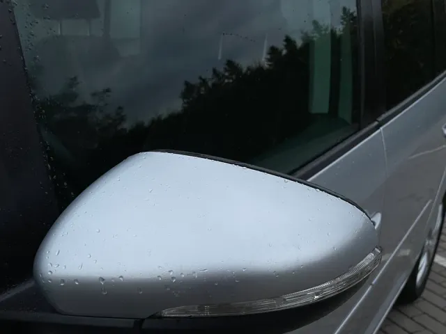 Volkswagen Touran - фото 4