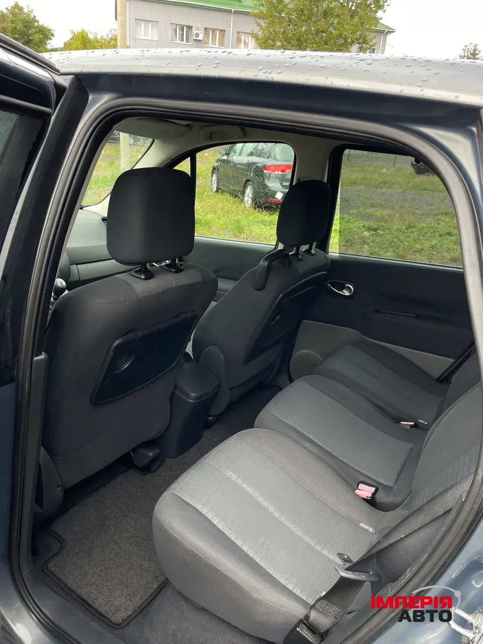 Renault Scenic - фото 16