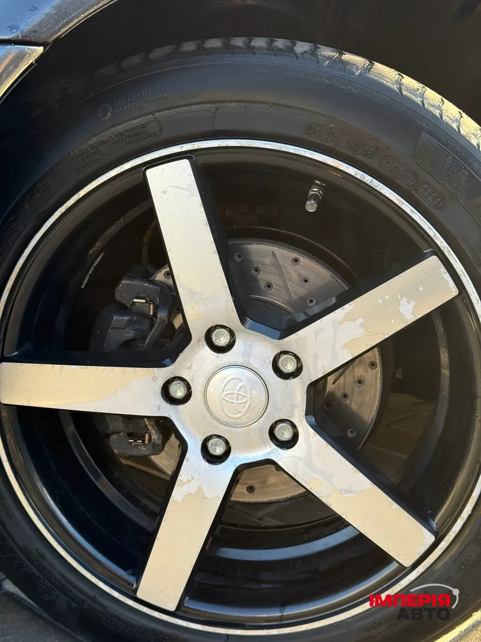 Toyota Camry - фото 4