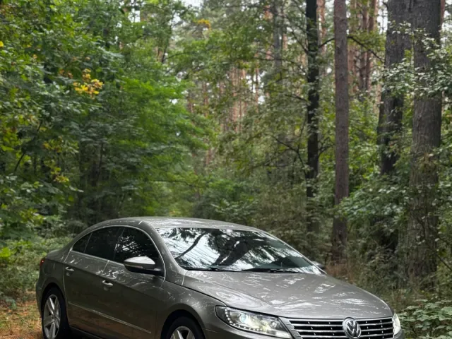 Volkswagen Passat CC - фото 1