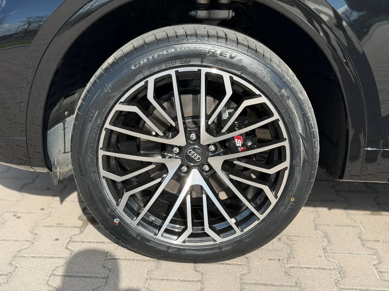 Audi Q5 - фото 20