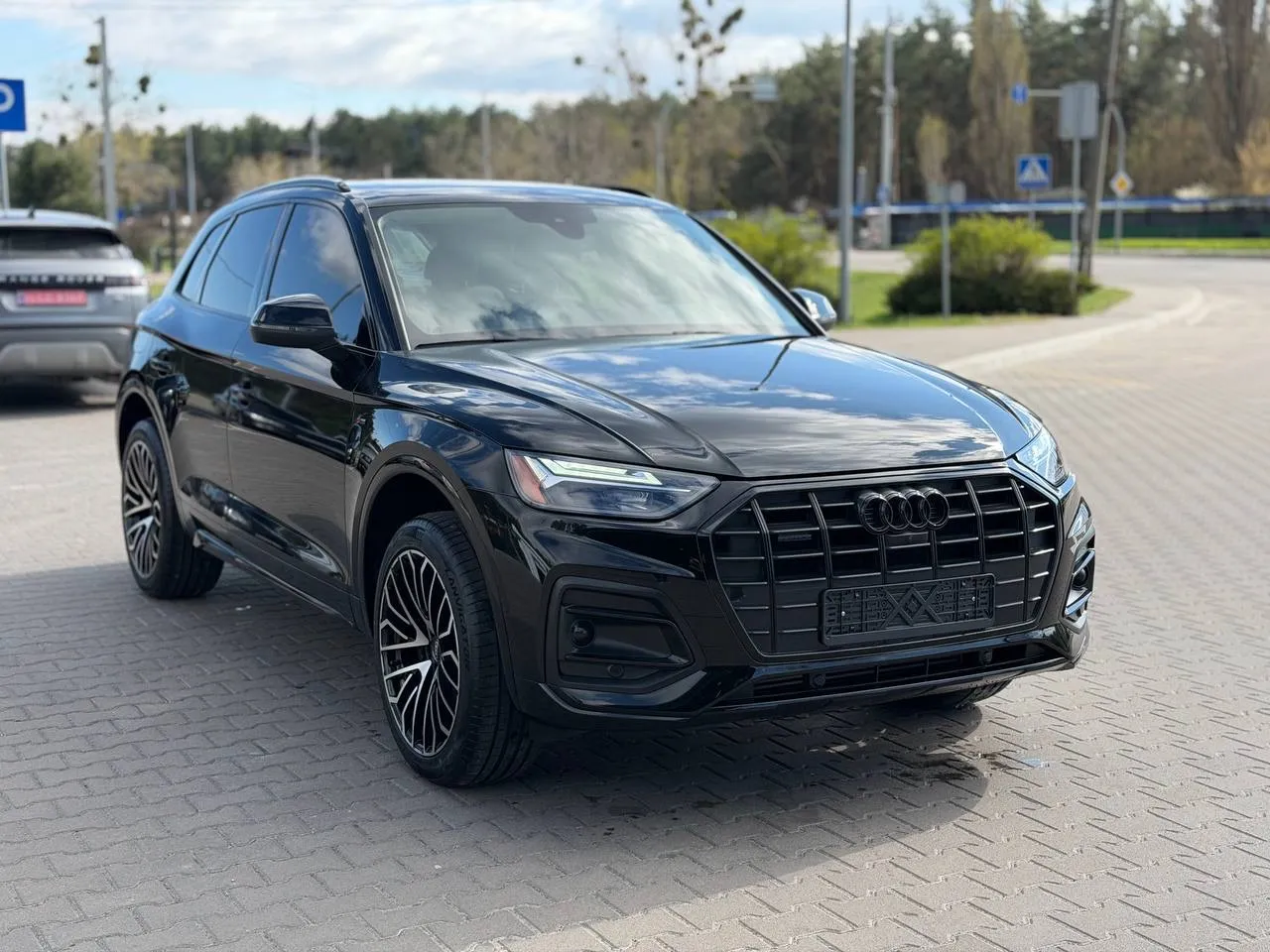 Audi Q5 - фото 6