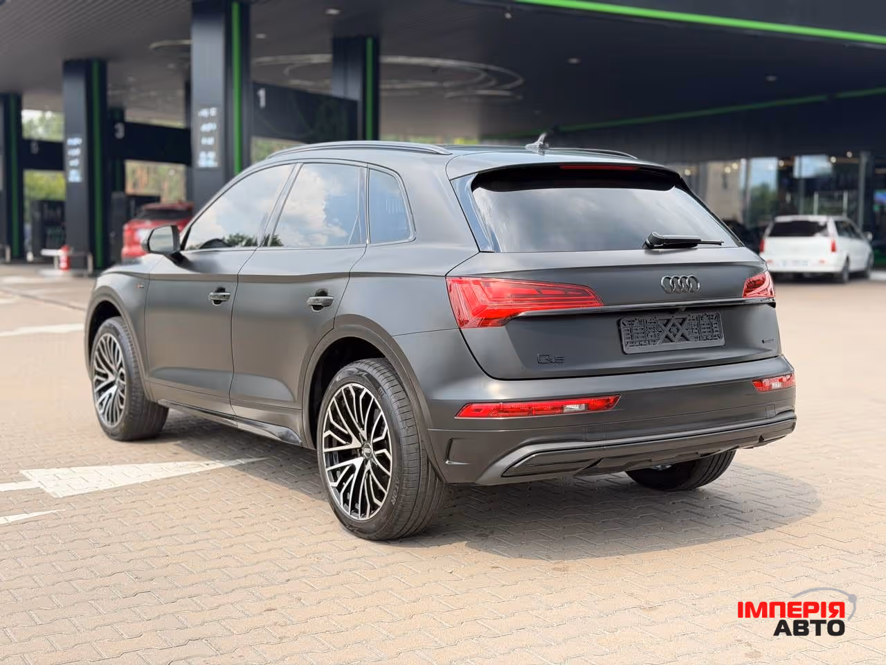 Audi Q5 - фото 21