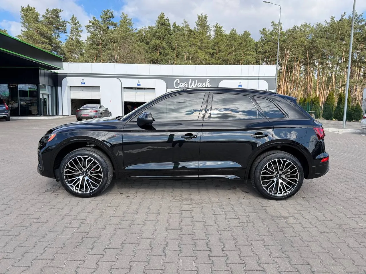 Audi Q5 - фото 21