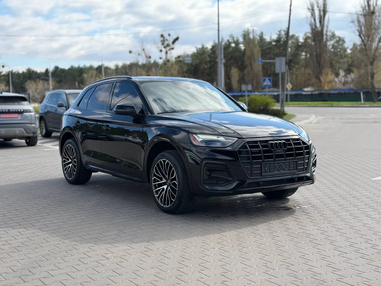 Audi Q5 - фото 8