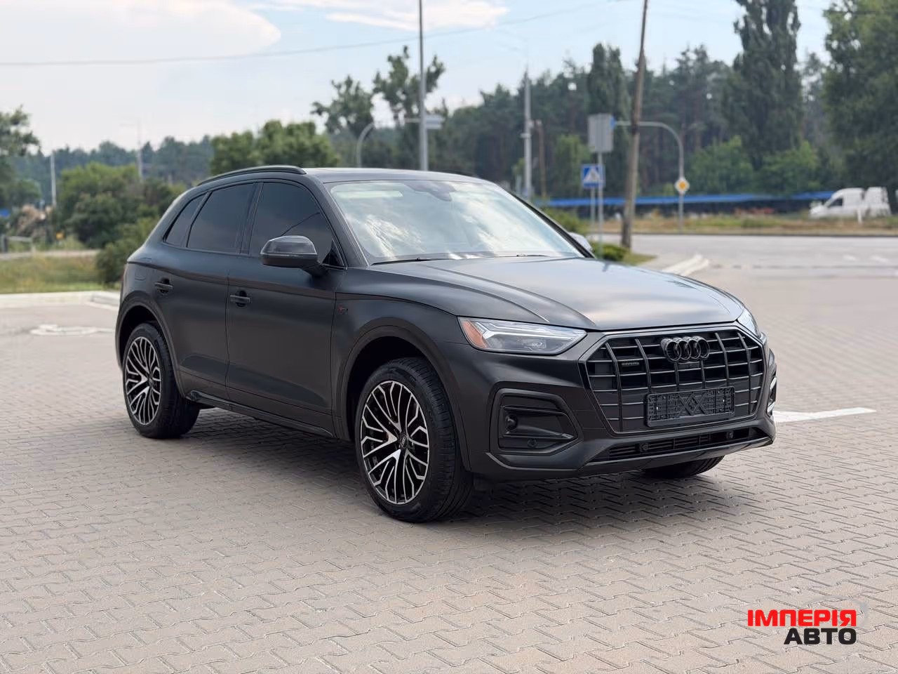 Audi Q5 - фото 12