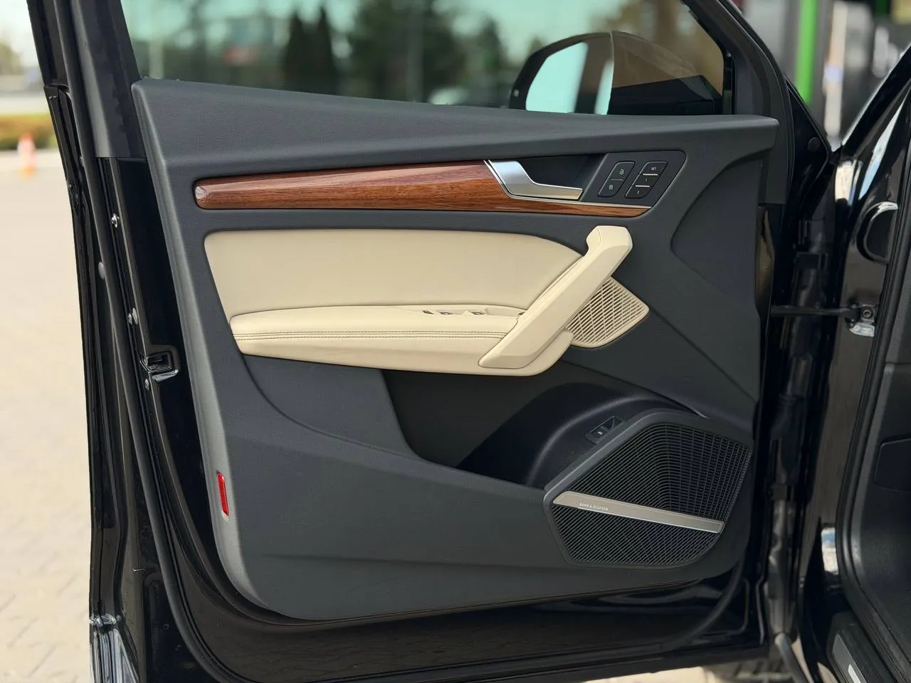 Audi Q5 - фото 24