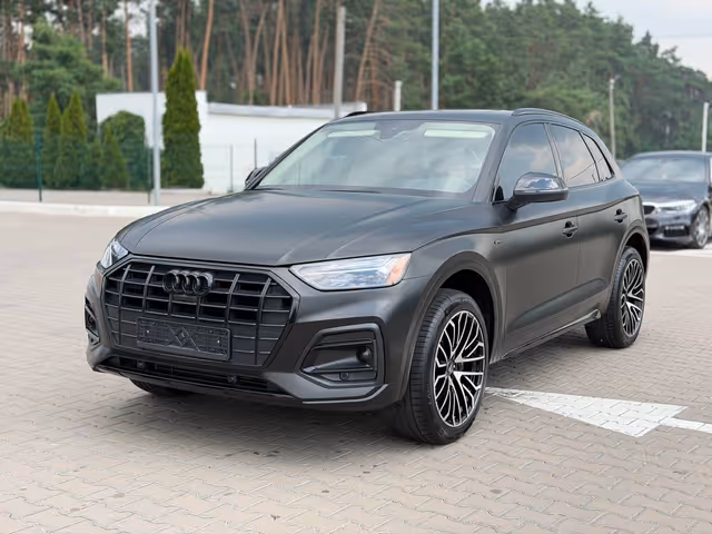 Audi Q5 - фото 1