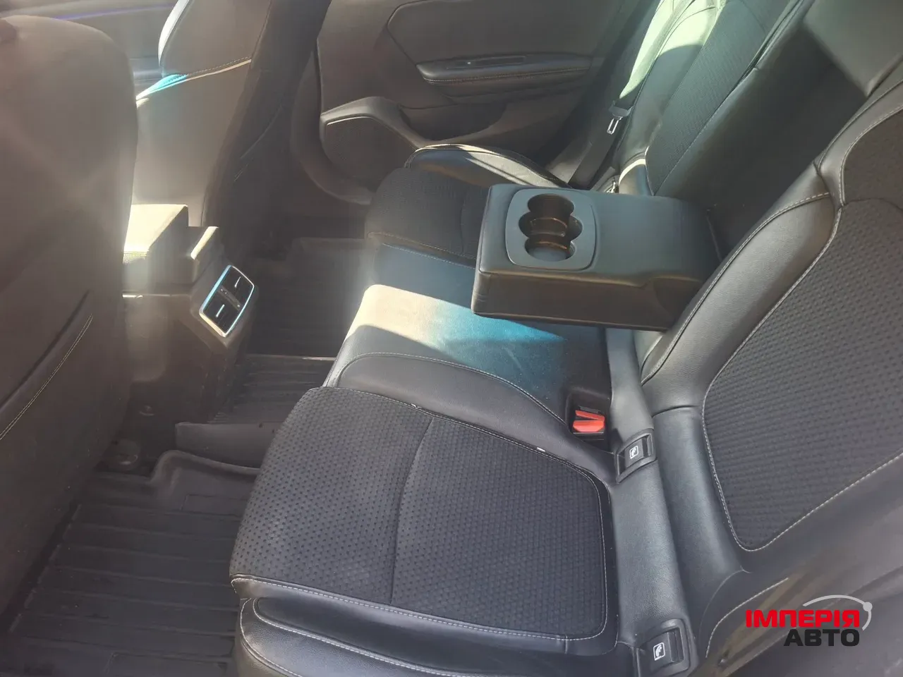 Renault Megane - фото 2