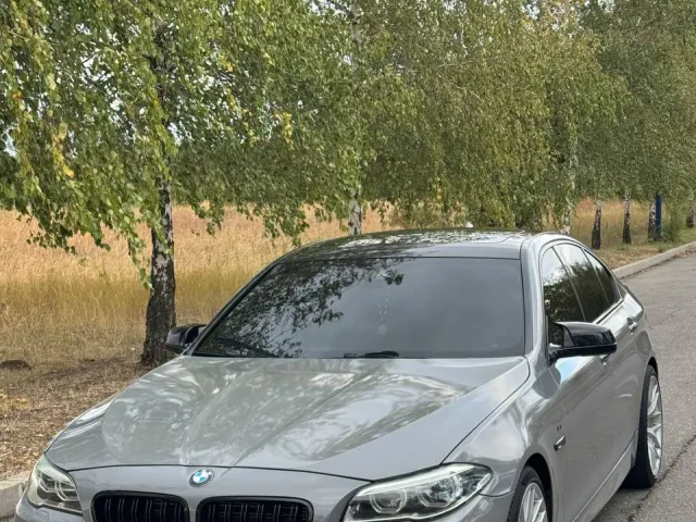 BMW 5 серії - фото 3