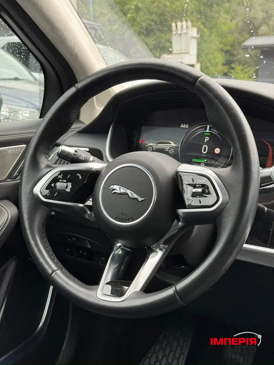 Jaguar I-Pace - фото 17