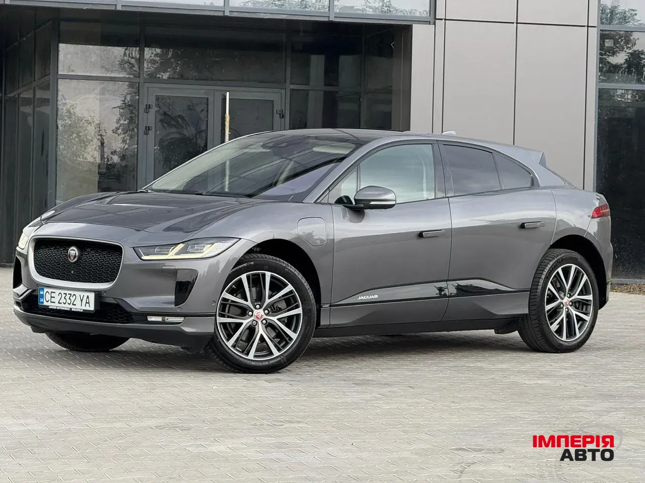 Jaguar I-Pace - фото 2