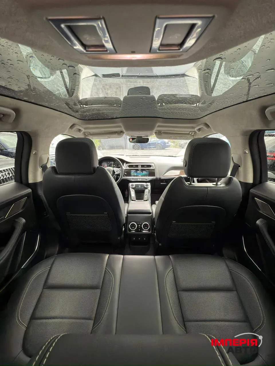 Jaguar I-Pace - фото 14