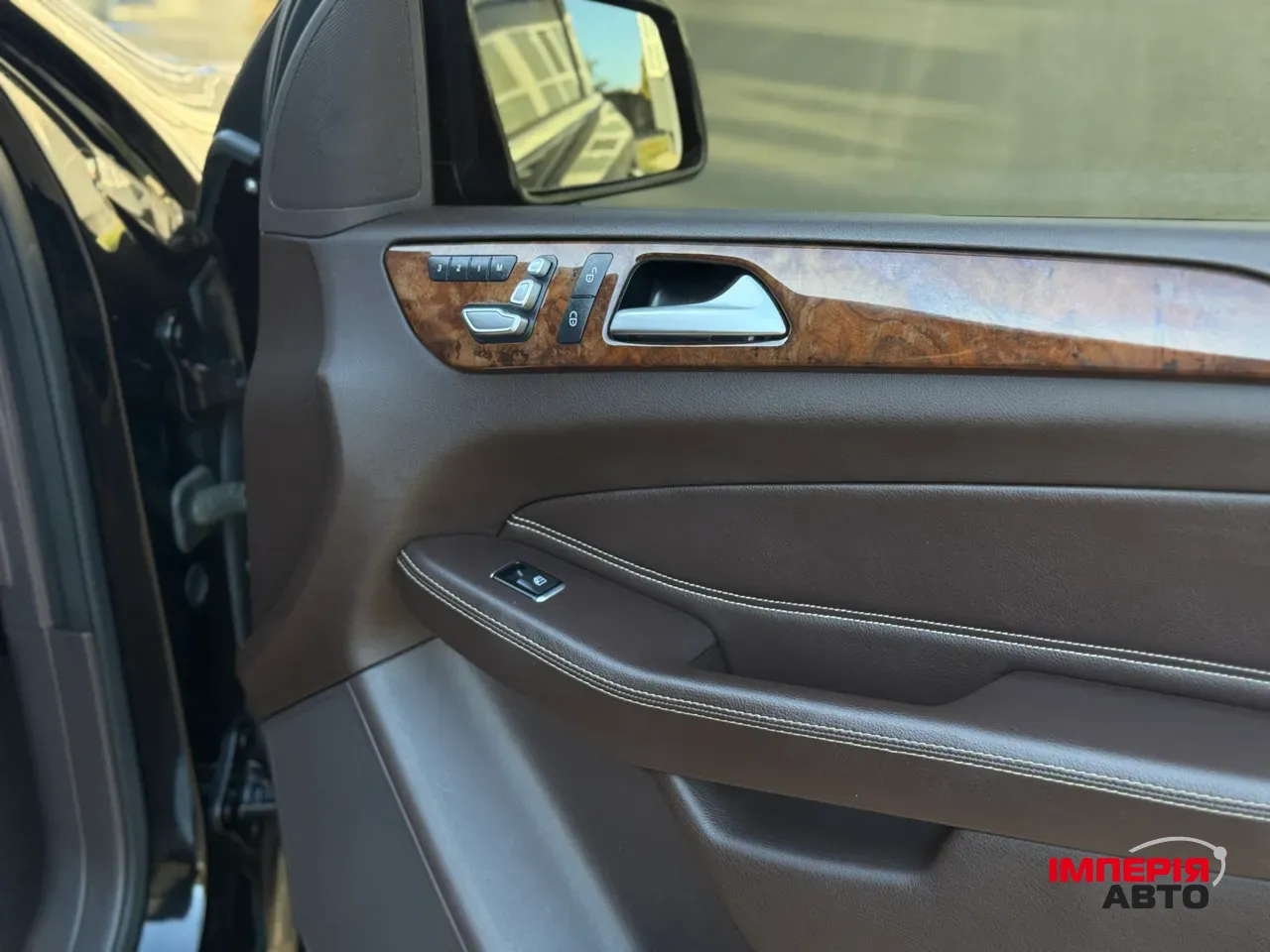 Mercedes-Benz GLE - фото 24