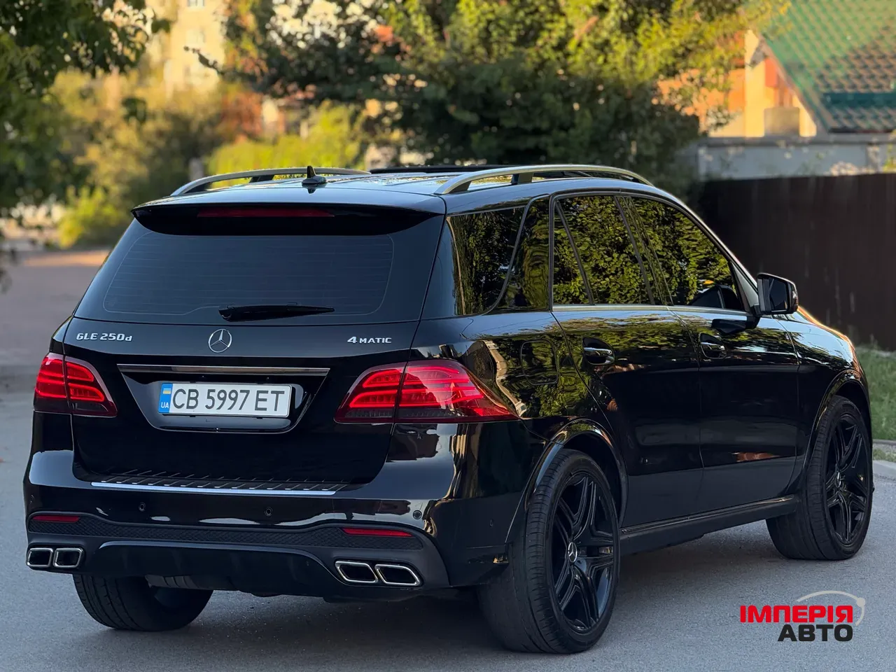 Mercedes-Benz GLE - фото 8