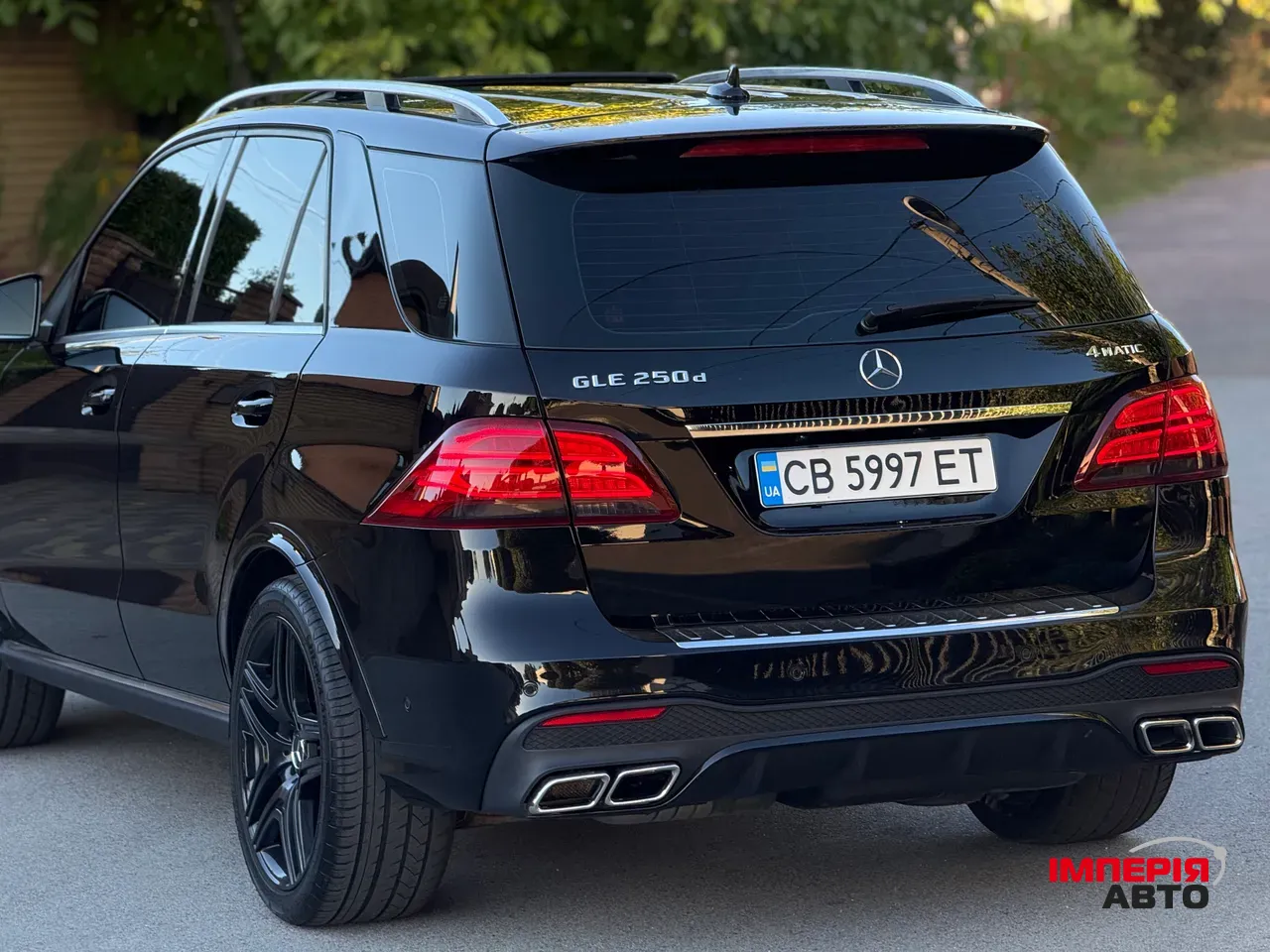 Mercedes-Benz GLE - фото 14